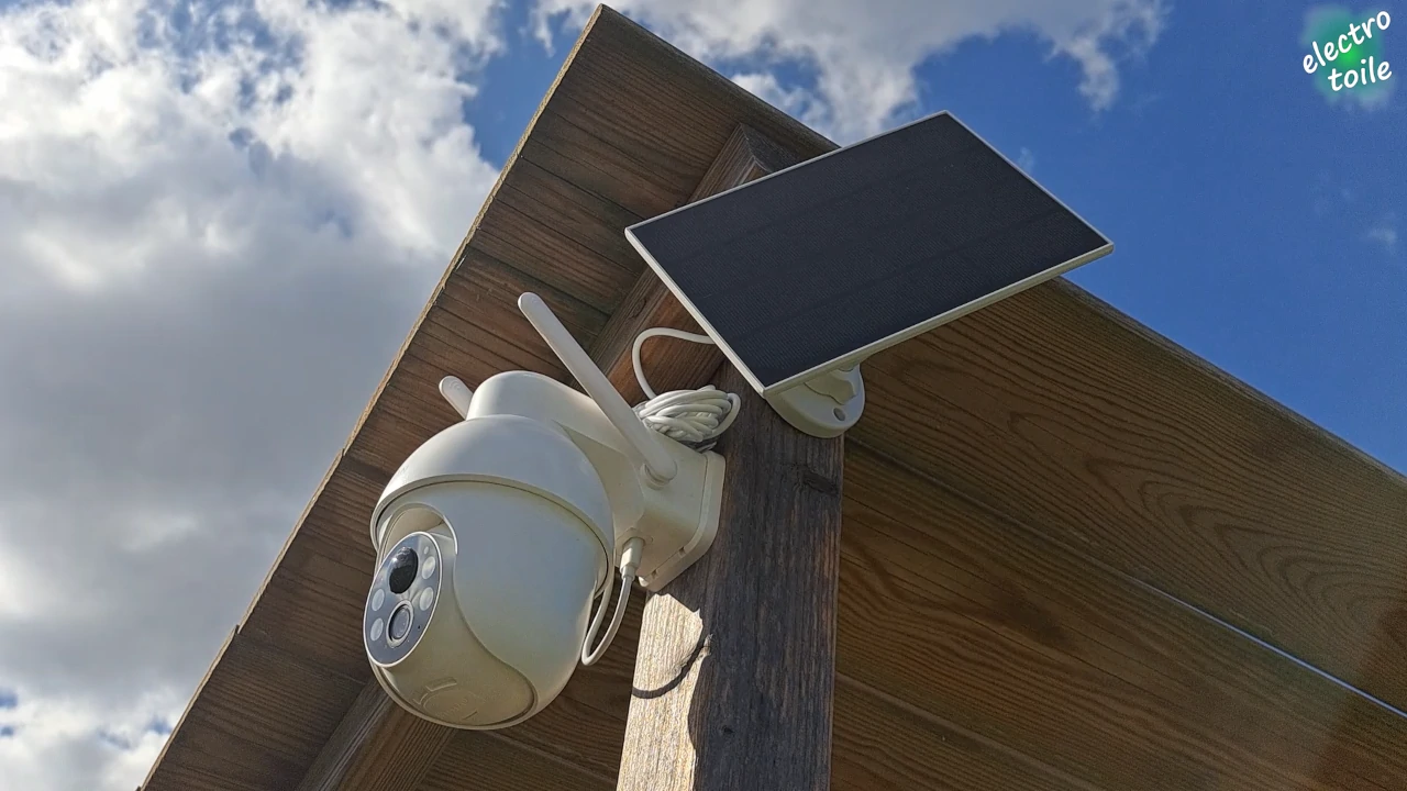 installation d'une caméra solaire