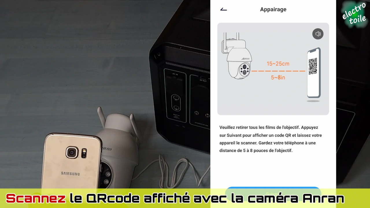 Scanner le QRcode qui s'affiche à l'écran du téléphone avec la caméra solaire Q3 max ANRAN