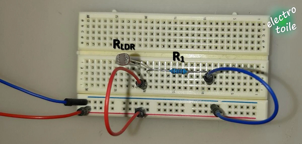 Schéma électrique du pont diviseur de tension avec une photorésistance