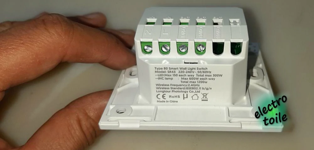 caractéristiques électriques pour l'interrupteur SR43 Teckin