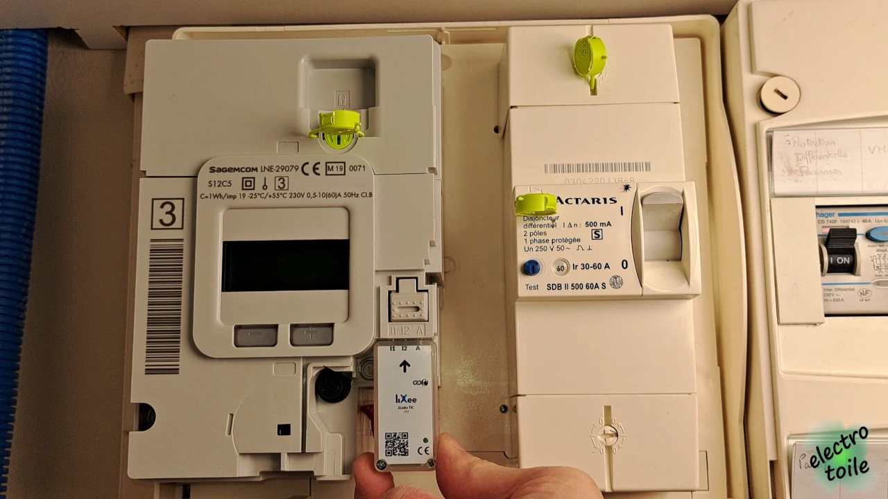 branchement du Zlinky_TIC sur le compteur Linky
