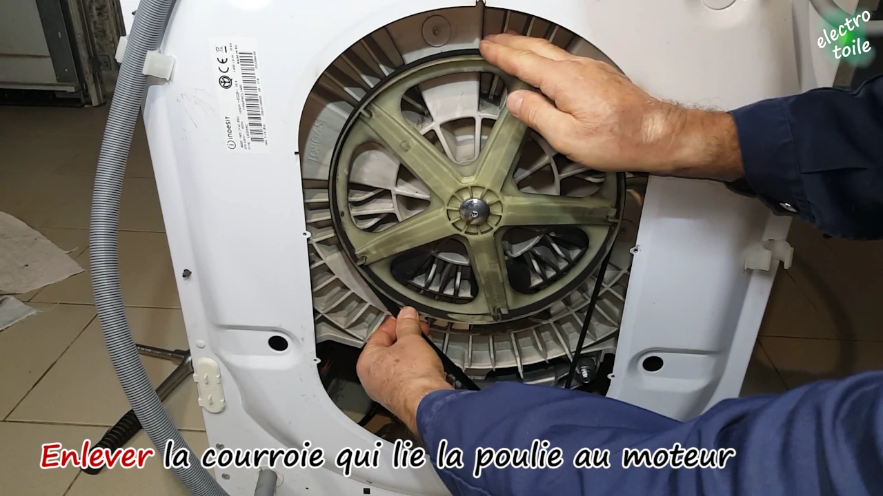 retirer la courroie du lave-linge