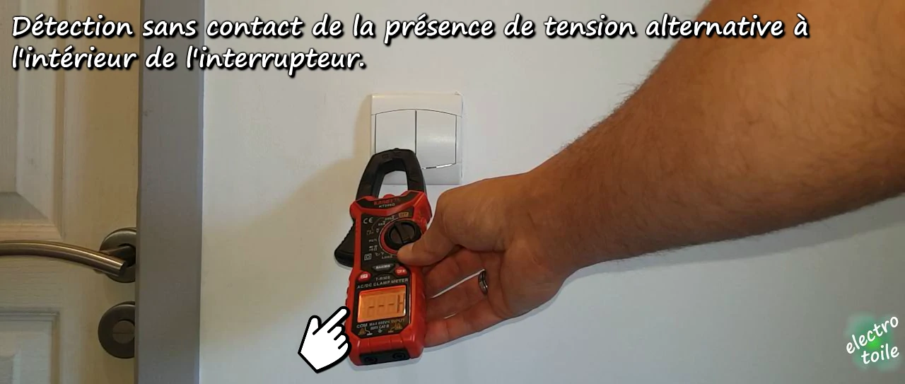 détecter sans contact la présence d'une tension alternative à travers les murs