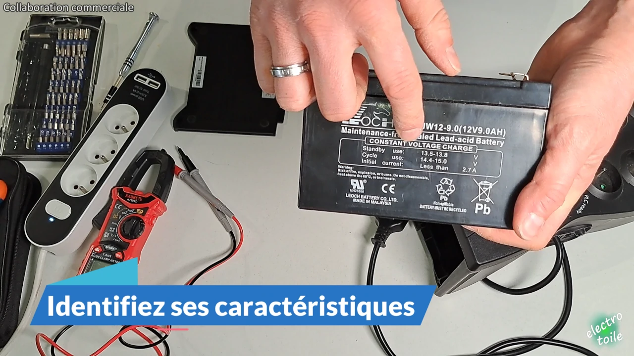 identifier les caractéristiques de la batterie de l'onduleur